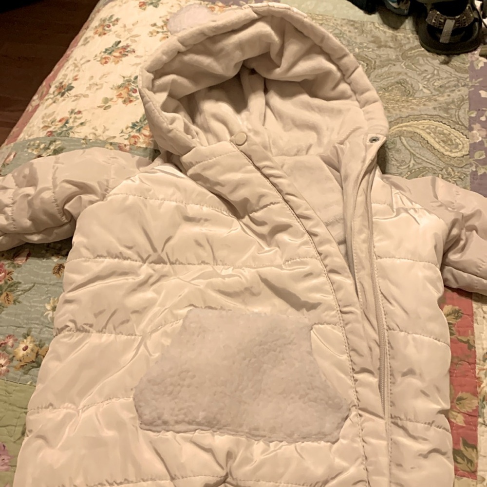Jessica Simpson ‎ 6-9 month winter full body jumper puffer suit ivory